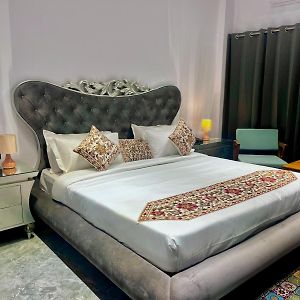 Hotel Aura Residency, Sitara Hotel & Resorts- Rishikesh Road, Haridwar